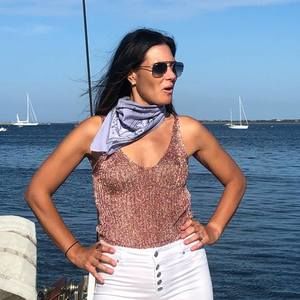 Meet your Posher, Lisa